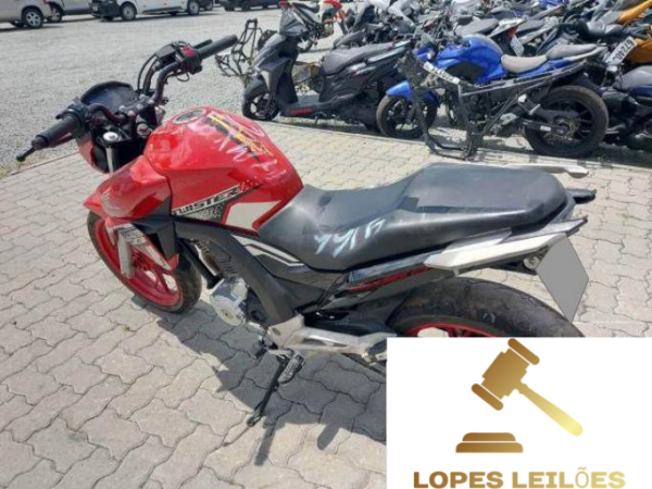 LOTE 08- HONDA CB 250 F 21/21 - Image 6